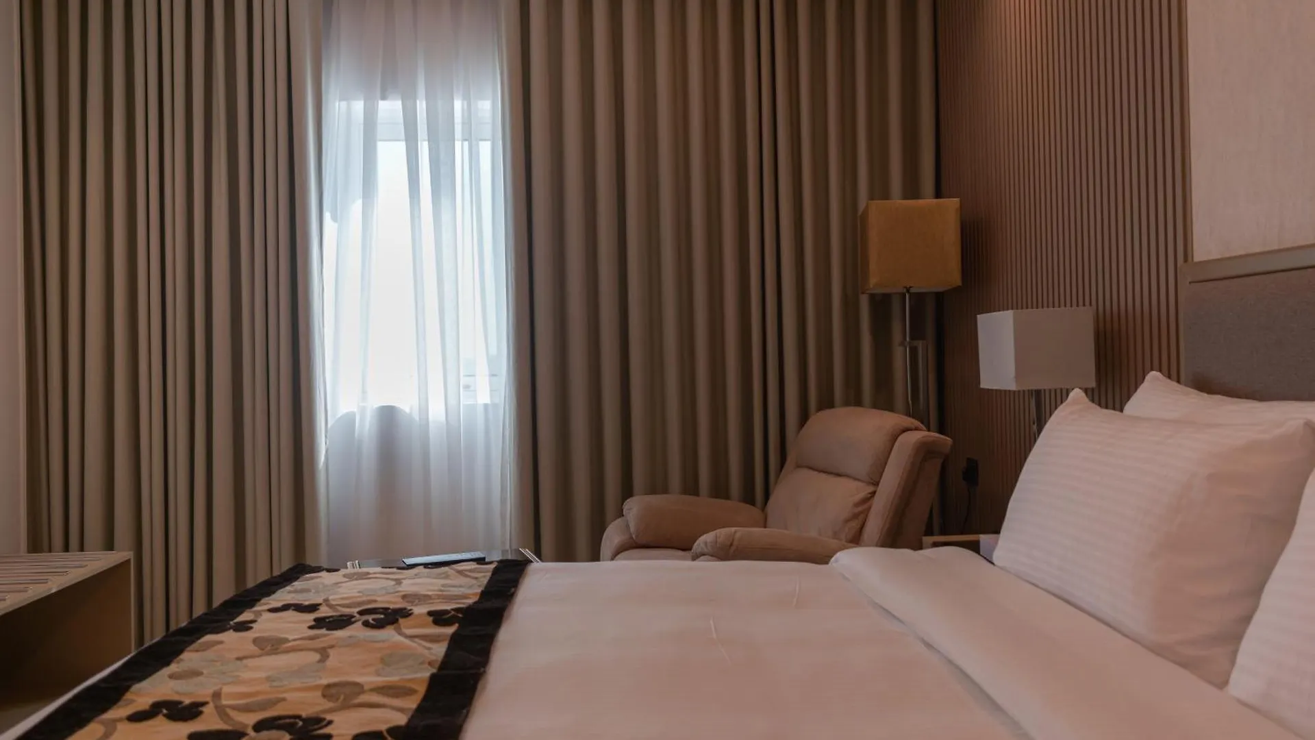 Best Western Plus Jeddah Hotel Madinah Road